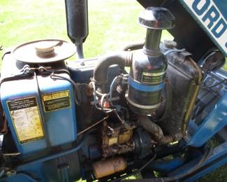 Ford 1600 Diesel Tractor