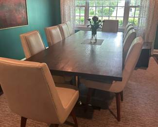 10 Leather High-End Leather Chairs
