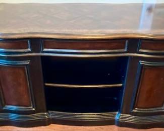 Hooker 7 Seas Executive Desk.