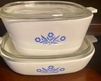 Vintage Corning Ware Cornflower Casserole Dishes w/Lids.