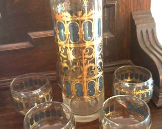 Culver Azure scroll emerald cocktail pitcher and roly poly glasses,, barware set