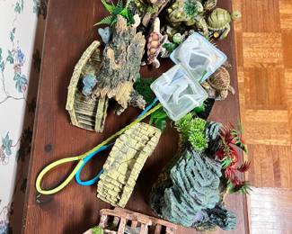 Aquarium decorations - $40 for lot