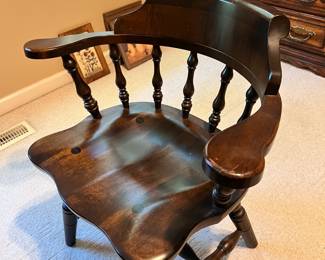 Dining table with 6 chairs - $150