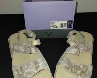 women's sandals