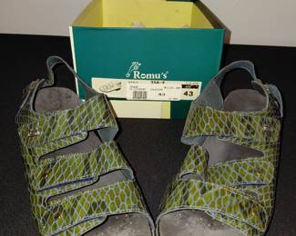 women's sandals