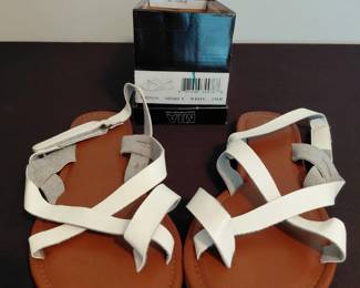 women's sandals