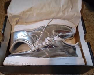 Shoes - Nike Air