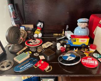 Lots of Collectible Smalls