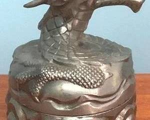 23 - Dragon Table Lighter Vintage 4" Tall