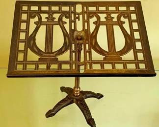483 - Brass Music Stand 7"