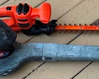 47 - Leaf Blower & Hedge Trimmer You are buying a used as-is electric/electronic item. We do not guarantee all components are present, and if it is not expressly stated, it is untested.