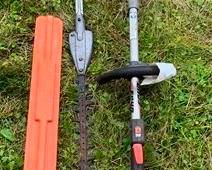 659 - Echo Weedeater w/ Hedge Attachment You are buying a used as-is electric/electronic item. We do not guarantee all components are present, and if it is not expressly stated, it is untested.