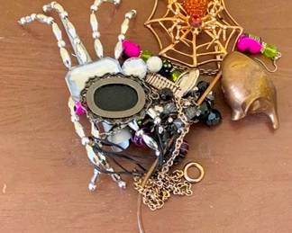 526 - Group Costume Jewelry