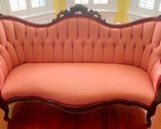 450 - Victorian Carved Tufted Back Sofa 39 x 76 x 21