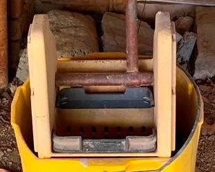 639 - Mop Bucket 24 x 24