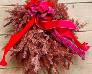 419 - Wreath 24"`