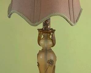 71 - Vintage Art Glass Table Lamp 33" You are buying a used as-is electric/electronic item. We do not guarantee all components are present, and if it is not expressly stated, it is untested.