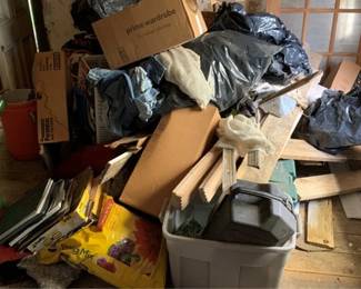 646 - Assorted Items