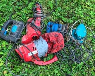 602 - Group Electric Tools You are buying a used as-is electric/electronic item. We do not guarantee all components are present, and if it is not expressly stated, it is untested.