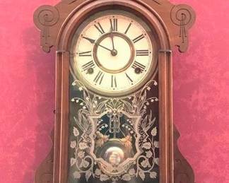 195 - Vintage Gilbert Mantle Clock with pendulum & key 20 x 11 x 3 You are buying a used as-is electric/electronic item. We do not guarantee all components are present, and if it is not expressly stated, it is untested.