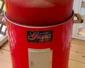 416 - Brinkmann Gourmet Smoker 35 x 16 You are buying a used as-is electric/electronic item. We do not guarantee all components are present, and if it is not expressly stated, it is untested.