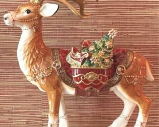 203 - Fitz & Floyd Reindeer 18 x 17