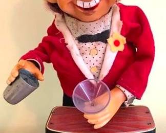 149 - Vintage Bartender Toy 11" You are buying a used as-is electric/electronic item. We do not guarantee all components are present, and if it is not expressly stated, it is untested.