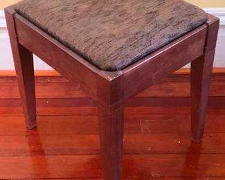 87 - Vintage Stool 19 x 17 x 15