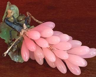 208 - Set of Agate Grapes 8"