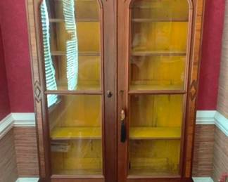 197 - Victorian Walnut 2 Door Carved Bookcase 89 x 60 x 15