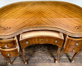Beautiful Antique Kidney Shaped Satinwood Desk