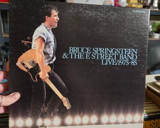 SO MANY classic vinyl albums!!! Here are a few.....