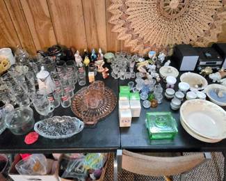 Vintage & antique glassware & barware