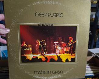 SO MANY classic vinyl albums!!! Here are a few.....
