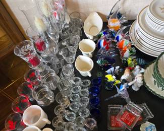 Vintage & antique glassware & barware
