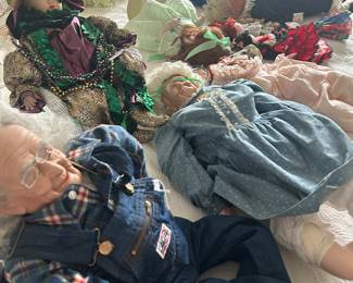 Dolls of all sizes
