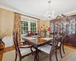 FORMAL DINING SET BREAKFRONT