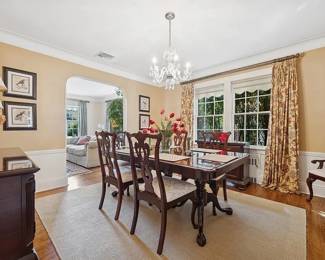 DINING ROOM SET LIGHTLY USED CONDITION