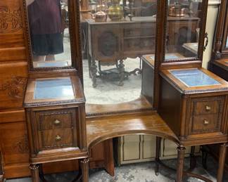 Walnut Depression Triple Mirror Vanity with Unusual Glass Top Inserts