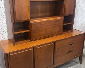 United Furniture Mid Century Walnut Hutch