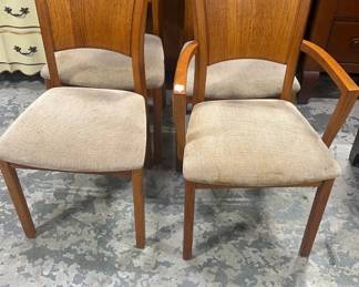 Set of Four Poul Jeppesen PJ Furniture Dining Chairs