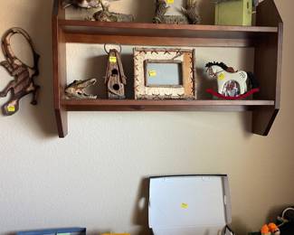 Miscellaneous “outdoorsy” decor