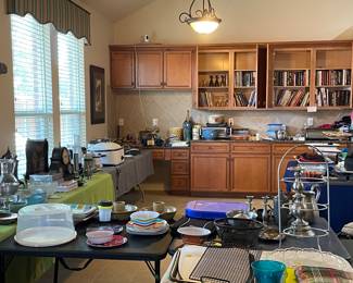 More kitchen items and books