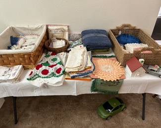 Doilies, tablecloths,