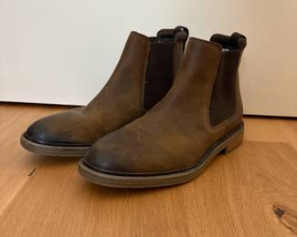Clarks boots - Mens 9