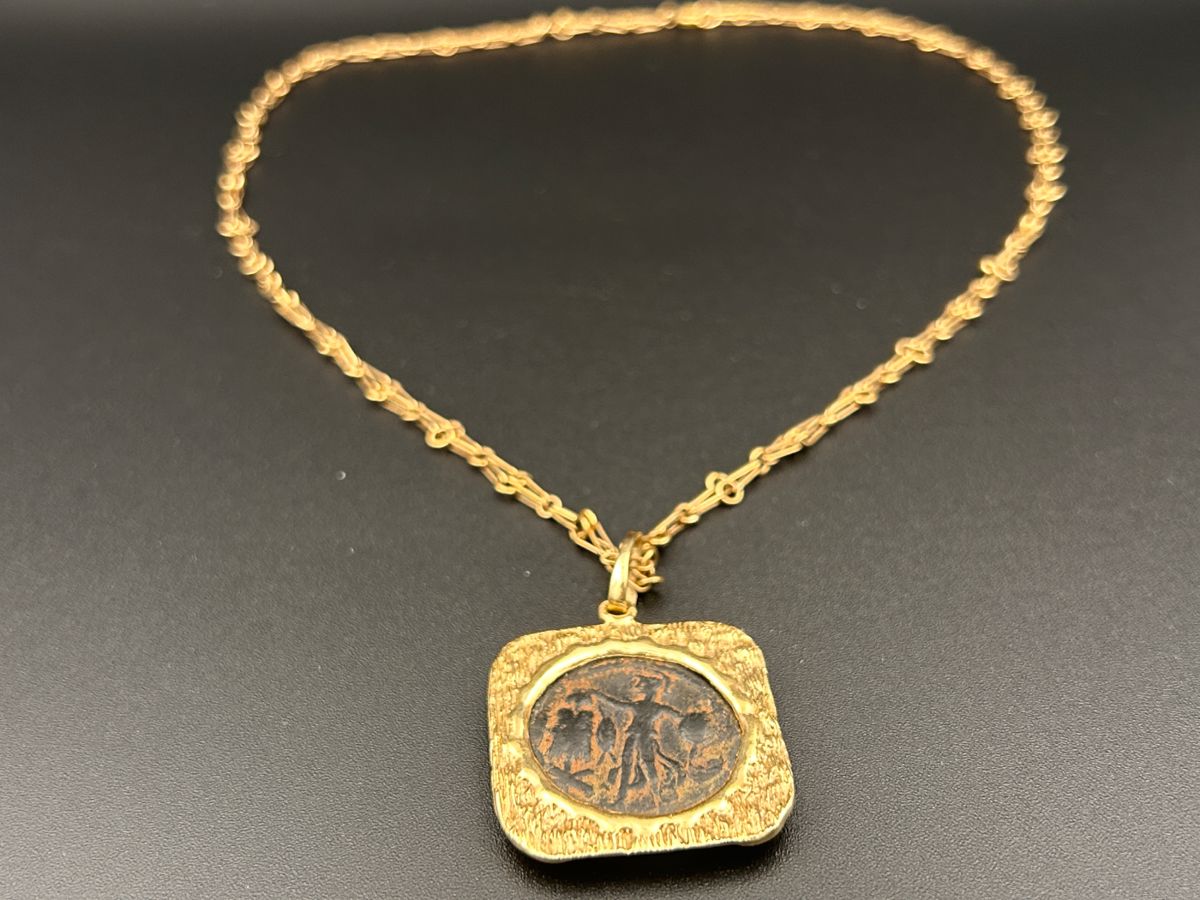 Old Ancient Roman Coin with 14 Carrot Gold Pendant & Chain