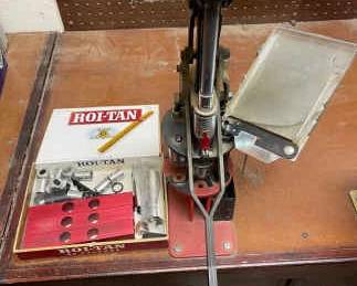Shotgun Shell Reloading Station