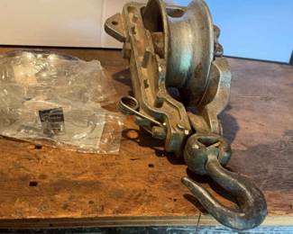 Large Pulley New Safety Glasses