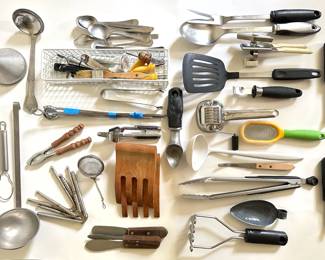 Over 50 Kitchen Tools, Gadgets & Utensils
Lot #: 106