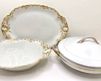 Vintage Haviland Limoges Platters & Serving Bowl & Noritake Nippon Covered Bowl
Lot #: 24